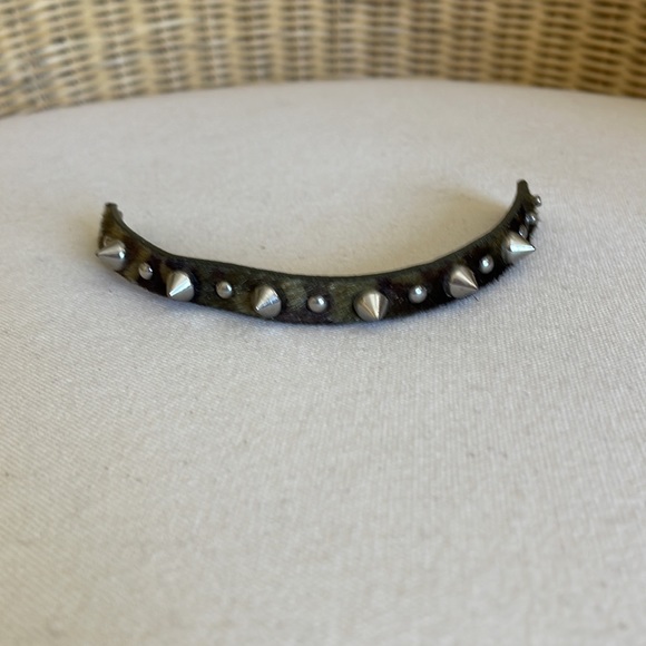 Cute Pony Fur Animal Print Silver Studded Snap Cuff - Picture 10 of 12